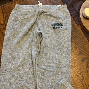 Roots sweatpants x-large salt & pepper
